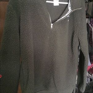 vs fleece quarter zip